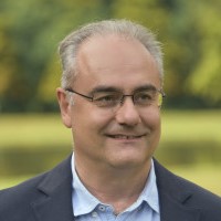 Portrait de Roy Arakelian